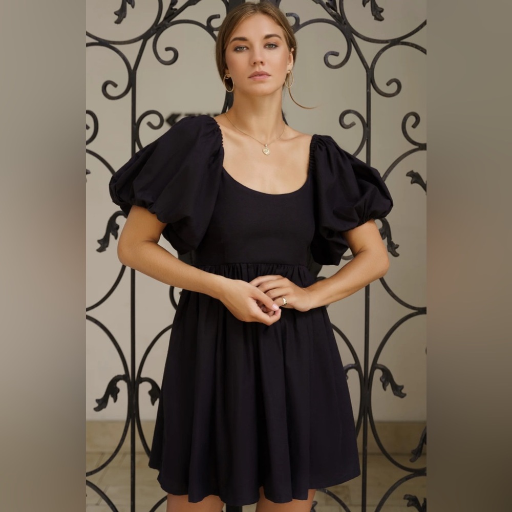 Bali Elf Made by Hand - stretchy Puff Sleeve Mini dress in Black, size XL